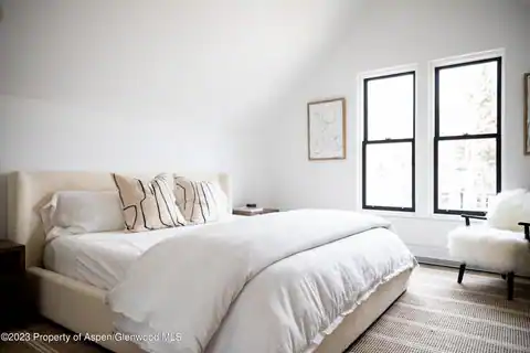 125 W Main Street, Aspen, CO 81611 — photo 23