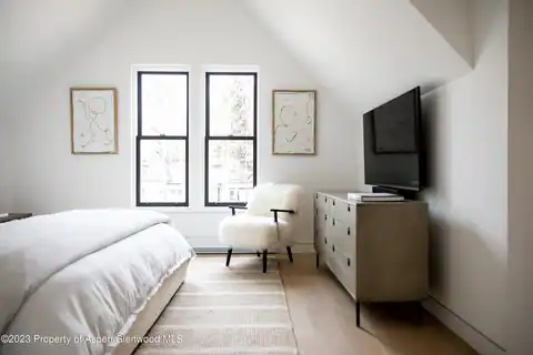 125 W Main Street, Aspen, CO 81611 — photo 24
