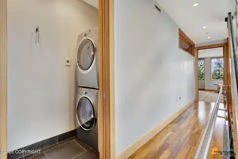 1105 W 11th Avenue, Anchorage, AK 99501 — photo 28