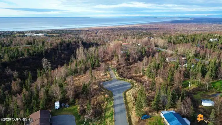 L5 Snow Flake Circle, Anchorage, AK 99516