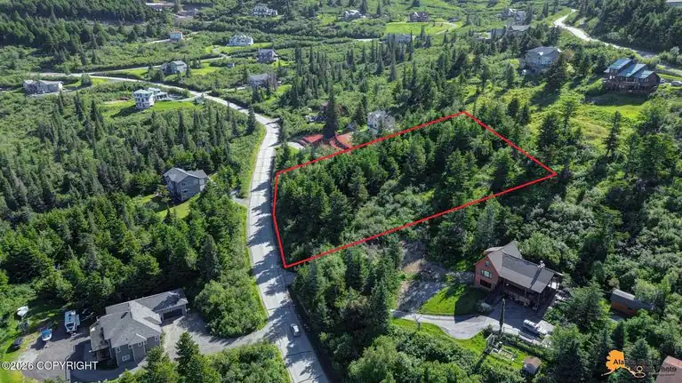 L5 Mountainside Village Drive, Anchorage, AK 99516