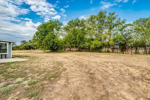 1102 N Austin Avenue, Georgetown, TX 78626 — photo 33