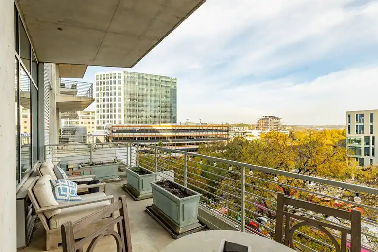 800 W 5th Street #606, Austin, TX 78703