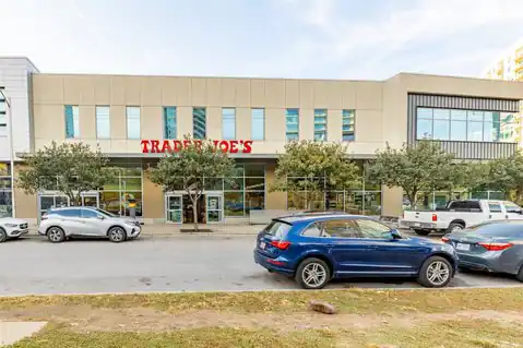 800 W 5th Street #606, Austin, TX 78703 — photo 18