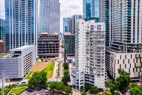 603 Davis Street #1704, Austin, TX 78701 — photo 27