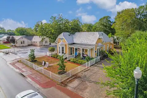 1002 Chestnut Street #D, Bastrop, TX 78602 — photo 11