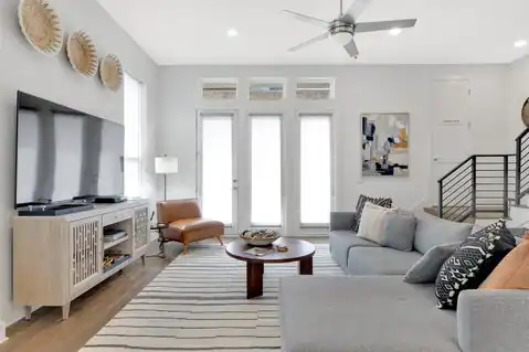 1008 Concordia Avenue, Austin, TX 78705 — photo 16