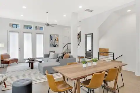 1008 Concordia Avenue, Austin, TX 78705 — photo 9