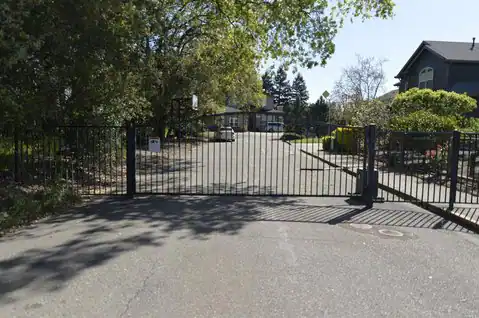 1566 Healdsburg Avenue, Healdsburg, CA 95448 — photo 2