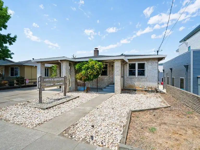 805 Healdsburg Avenue, Healdsburg, CA 95448