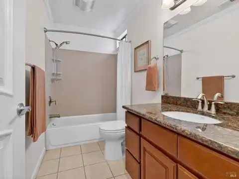 216 Foss Creek Circle #B, Healdsburg, CA 95448 — photo 14