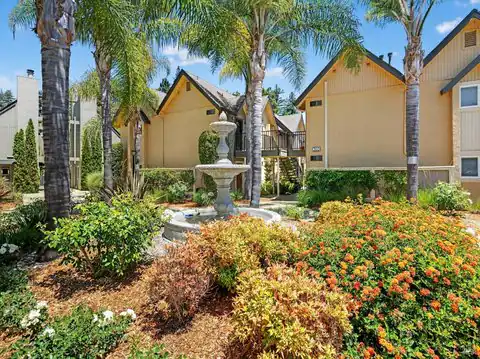 216 Foss Creek Circle #B, Healdsburg, CA 95448 — photo 26