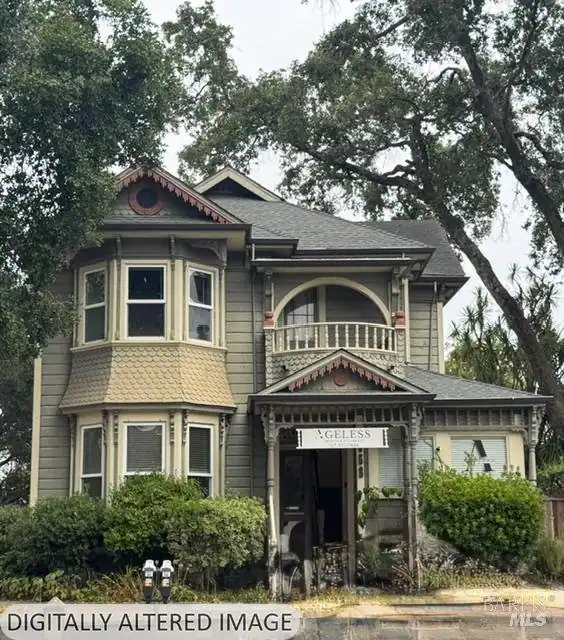 558 B Street, Santa Rosa, CA 95401