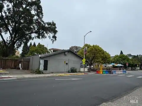 558 B Street, Santa Rosa, CA 95401 — photo 9