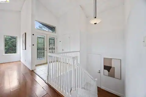 201 Vista Heights Rd, El Cerrito, CA 94530 — photo 13