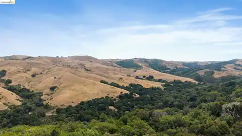 201 Vista Heights Rd, El Cerrito, CA 94530 — photo 23