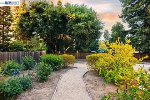 208 South Ave, Alamo, CA 94507 — photo 8