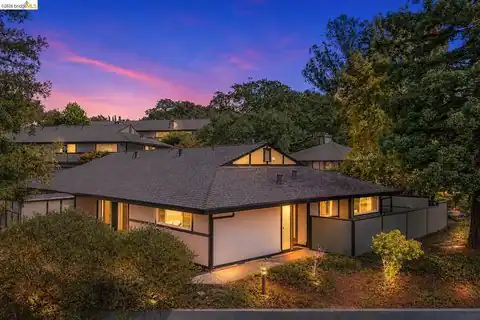 1026 East Ave, Napa, CA 94559 — photo 2
