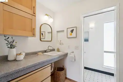 3751 Harrison St #200, Oakland, CA 94611 — photo 25