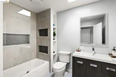 464 E 14th, San Leandro, CA 94577 — photo 15