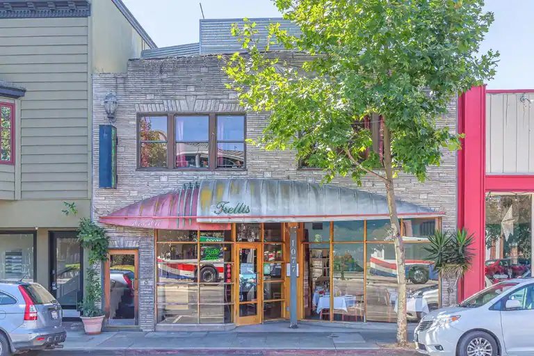 1075/1077 El Camino Real, Menlo Park, CA 94025