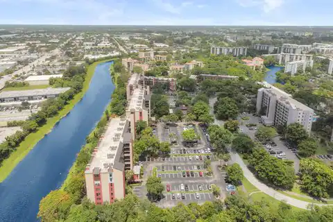 2200 S Cypress Bend Drive #707, Pompano Beach, FL 33069 — photo 21