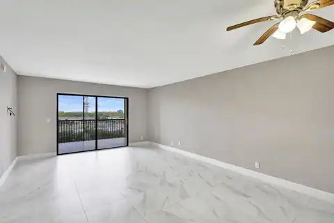 2200 S Cypress Bend Drive #707, Pompano Beach, FL 33069 — photo 3