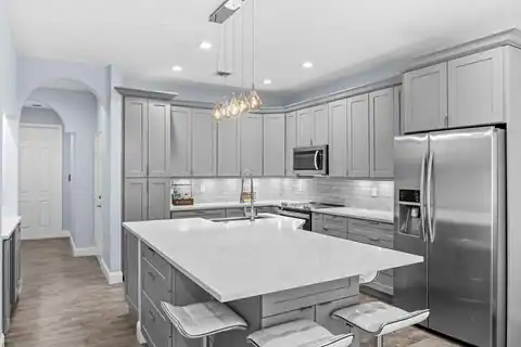 5430 SE MOSELEY Drive, Stuart, FL 34997 — photo 6