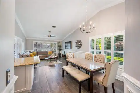 14832 PADDOCK Drive, Wellington, FL 33414 — photo 17
