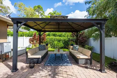 14832 PADDOCK Drive, Wellington, FL 33414 — photo 31