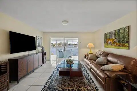 725 N RIVERSIDE Drive #203, Pompano Beach, FL 33062 — photo 4