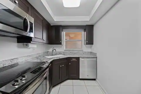 725 N RIVERSIDE Drive #203, Pompano Beach, FL 33062 — photo 5