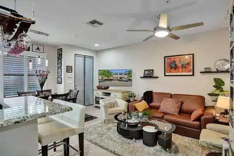 612 SW 3RD Avenue, Pompano Beach, FL 33060 — photo 11