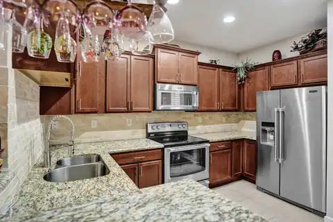 612 SW 3RD Avenue, Pompano Beach, FL 33060 — photo 17