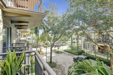 2633 NE 14th Avenue #103, Wilton Manors, FL 33334 — photo 42