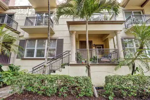 2633 NE 14th Avenue #103, Wilton Manors, FL 33334 — photo 5