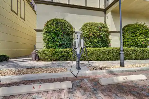 2633 NE 14th Avenue #103, Wilton Manors, FL 33334 — photo 50
