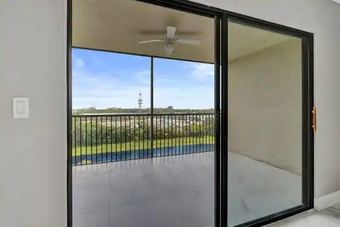 2200 S Cypress Bend Drive #707, Pompano Beach, FL 33069 — photo 119
