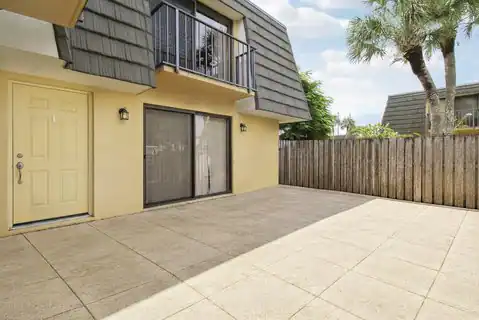 2218 22nd Way, West Palm Beach, FL 33407 — photo 11