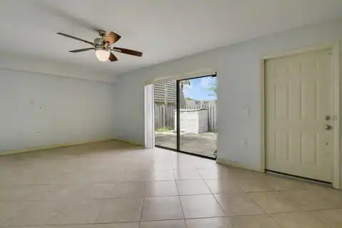 2218 22nd Way, West Palm Beach, FL 33407 — photo 25