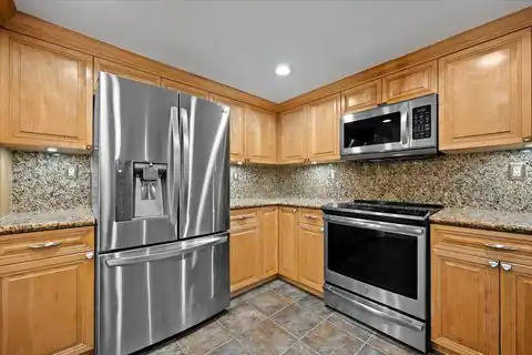 526 OAK HARBOUR Drive #526, Juno Beach, FL 33408 — photo 17