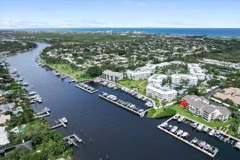 526 OAK HARBOUR Drive #526, Juno Beach, FL 33408 — photo 45