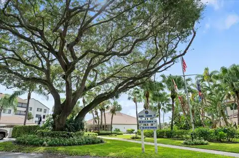 526 OAK HARBOUR Drive #526, Juno Beach, FL 33408 — photo 55