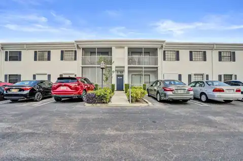 110 CYPRESS CLUB Drive #129, Pompano Beach, FL 33060 — photo 3