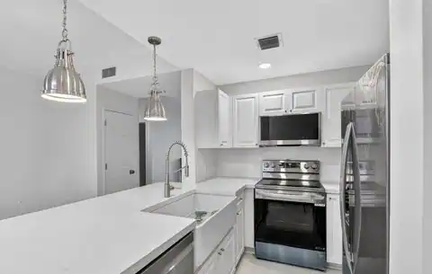695 HIBISCUS Street, West Palm Beach, FL 33401 — photo 2