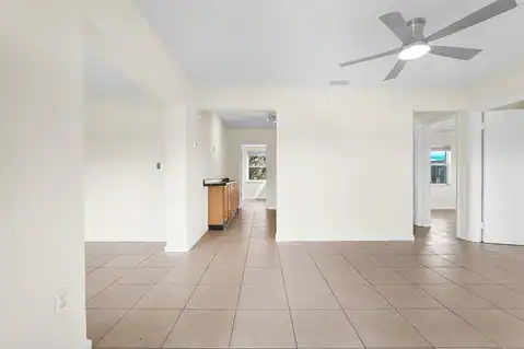 261 NE 45th Street, Oakland Park, FL 33334 — photo 2