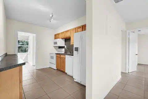 261 NE 45th Street, Oakland Park, FL 33334 — photo 21
