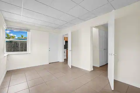 261 NE 45th Street, Oakland Park, FL 33334 — photo 22