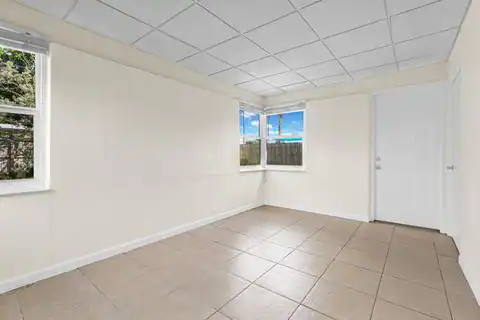 261 NE 45th Street, Oakland Park, FL 33334 — photo 24
