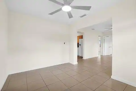 261 NE 45th Street, Oakland Park, FL 33334 — photo 38